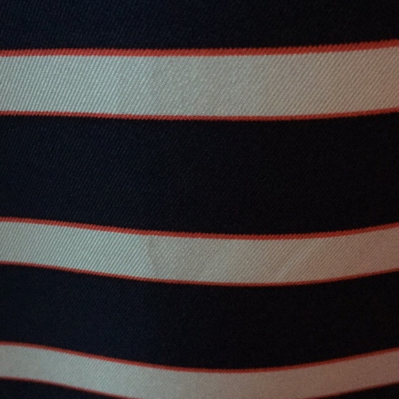 Dress - Picture 5 of 7